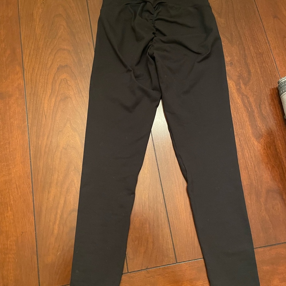 ECHT scrunch legging - Picture 7 of 8